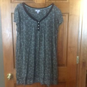 Croft & Barrow Night Gown.  In good condition.